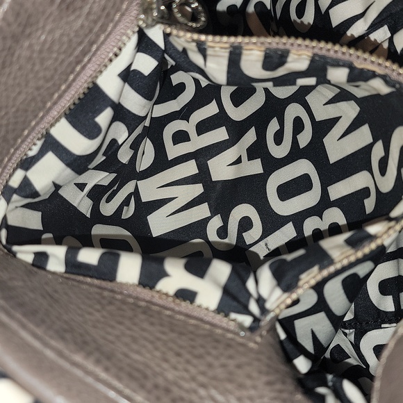 Authentic Marc Jacobs shoulder bag - Picture 10 of 10